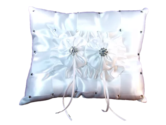 ring pillow Madrid